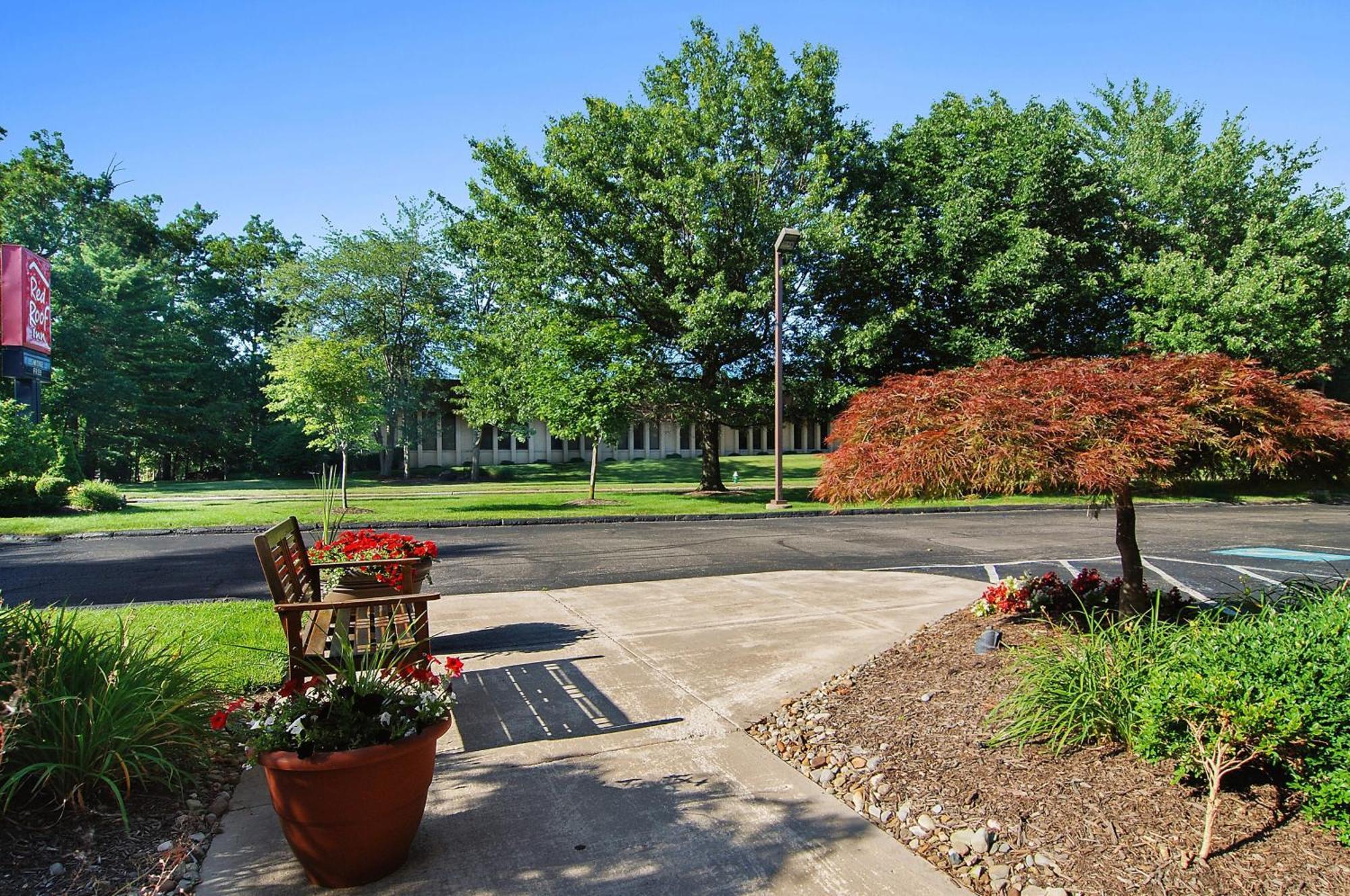 Red Roof Inn Cleveland - Westlake Exterior foto